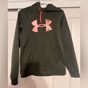 Under Armor sweatshirt